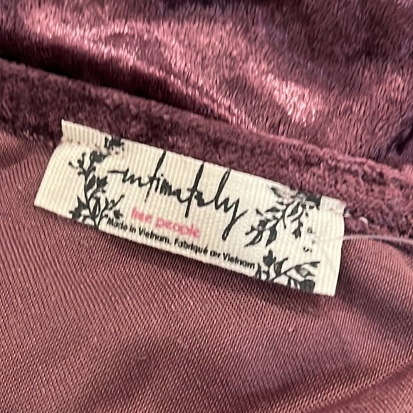 FREE People Purple Fig Jam ALL Night Velvet Tunic Topper, size Small - Picture 6 of 13